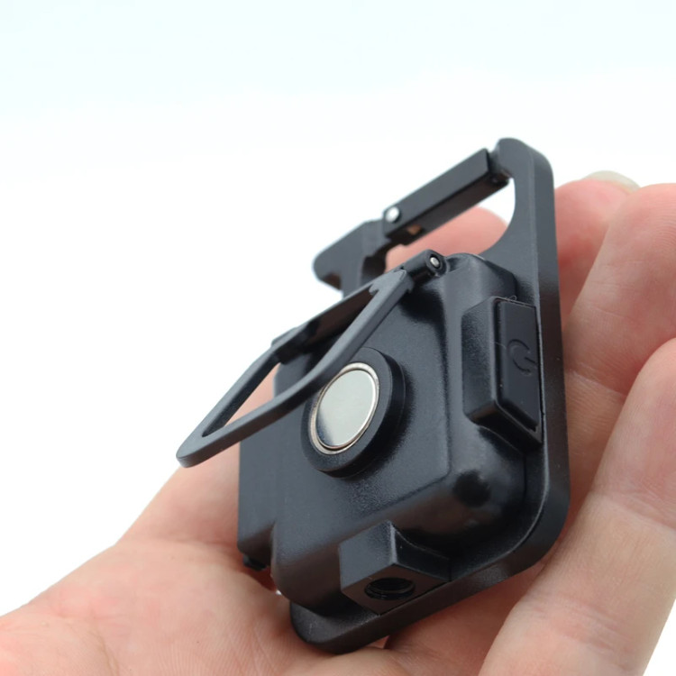 چراغ قوه شارژی چندکاره سی او بی مدل Magnetic Light