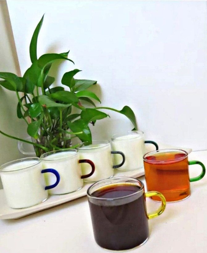 ست ۶ عددی فنجان قهوه خوری پیرکس دسته رنگی طرح گود مورنینگ